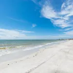 104 Las Brisas Condo