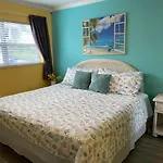 Treasure Island 1Br Beach Condo With Gulf View