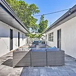 Well-Appointed Madeira Beach Condo With Patio!