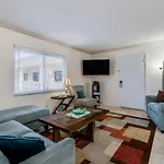 Parkside 15, 2 Bedrooms, Walk To Beach, Pool Access, Sleeps 6