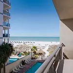 Newly Reno Beach Condo The Beach Is Your Backyard