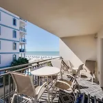 Newly Reno Beach Condo The Beach Is Your Backyard