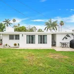 Premium And Charming Fully Equipped Beach House