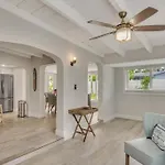 Premium And Charming Fully Equipped Beach House
