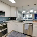 Tranquil Redington Beach Condo With Beach Access