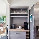 Twin Tiki 3