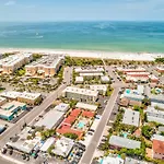 Upham Beach Inn - #6 2Br Suite