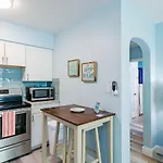 Upham Beach Inn #9 And #10 2Br Suite