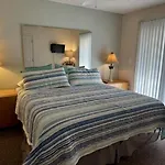 Treasure Island Beach Club 727-360-7096