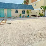Saltwater Retreat Of Redington Shores