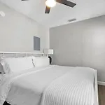 Park Shore Suites Of Madeira Beach! Pet Friendly And Steps To The Beach! - #5