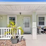 Park Shore Suites Of Madeira Beach! Pet Friendly And Steps To The Beach! - #5