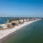 100 - Las Brisas