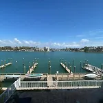 Oceana 305 East