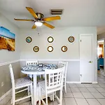Coastal Vibes