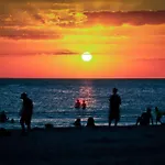 611-N - Sunset Vistas