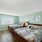 402 Beach Place Condos
