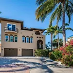 Treasure Island Beach Villa