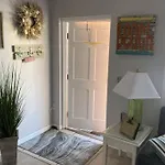 Beachfront Condo On Quiet Treasure Island- 1 Bed