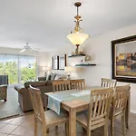 214 Madeira Norte Condo