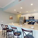 103 - Palms Of Treasure Island
