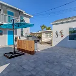 1 Bedroom Block Off Beach -3