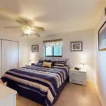 Ocean Sands 1201