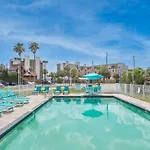 Steps Across From Madeira Beach, Heated Pool- Luxury 3 Bedrooms, 3 Full Bathrooms