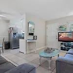 Waves 14 Condo Beautiful 1 Bedroom With Pool