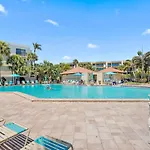 Lands End Beachfront Elegance Top Floor Corner