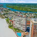 Redington Towers 3F 2Bd 2Ba Beachfront