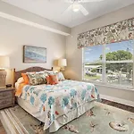 Madeira Bay Resort Bayfront Oasis 1Bd 2Ba With