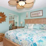Tropic Terrace Resort #26 - Beach View Suite