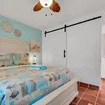 Tropic Terrace Resort #27 -Beach View Suite
