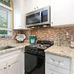 Tropic Terrace