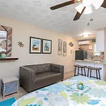 Tropic Terrace