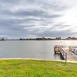 4Th-Floor Waterfront Condo On Treasure Island!