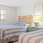 412 Beach Place Condo
