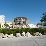 Open - Beachfront Luxury/Spacious/Free Amenities/Walk Everywhere