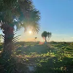 Open - Updated, Beach, Cozy And Comfy, Gated Waterfront