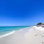 Open - Waterfront - Pool/Walk To Beach/Dining/Shops