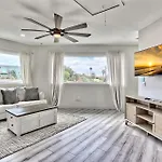 Villa At Bahia Shores-Whole Property
