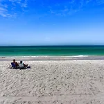 Land\'S End 10-202 Beach Front - Premier
