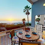 Captains Townhouse