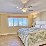 Land\'S End 7-406 Beach Front - Premier