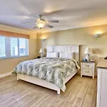 Land\'S End 7-406 Beach Front - Premier