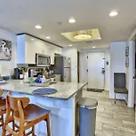 Oceana 204 East