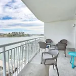 Oceana 204 East