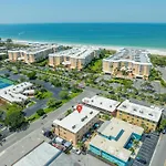 Newly Renovated 2 Beds 2 Baths Condo In St Pete Beach