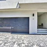 Azul Townhomes C1 - Sol Retreat